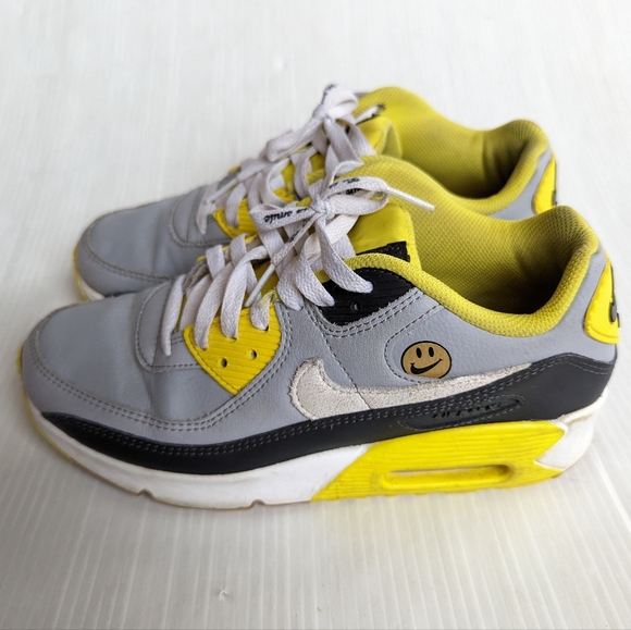 NIKE Air Max 90 LTR go the extra smile colorblock yellow sneakers - Picture 7 of 14